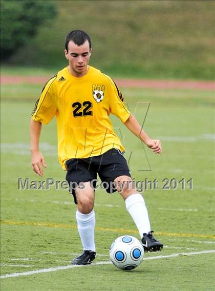Thumbnail 2 in Lahser vs Farmington (Detroit Country Day Tournament) photogallery.