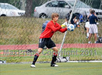 Thumbnail 1 in Lahser vs Farmington (Detroit Country Day Tournament) photogallery.