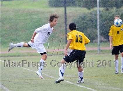 Thumbnail 3 in Lahser vs Farmington (Detroit Country Day Tournament) photogallery.
