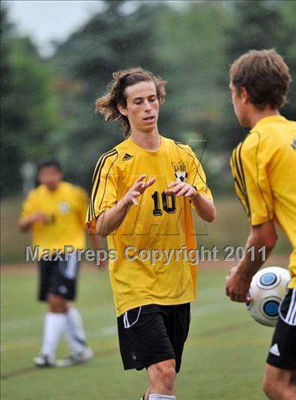 Thumbnail 3 in Lahser vs Farmington (Detroit Country Day Tournament) photogallery.