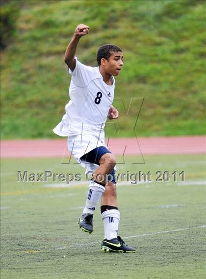 Thumbnail 1 in Lahser vs Farmington (Detroit Country Day Tournament) photogallery.