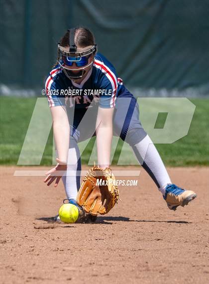Thumbnail 2 in Franklin Regional @ Shaler Area photogallery.