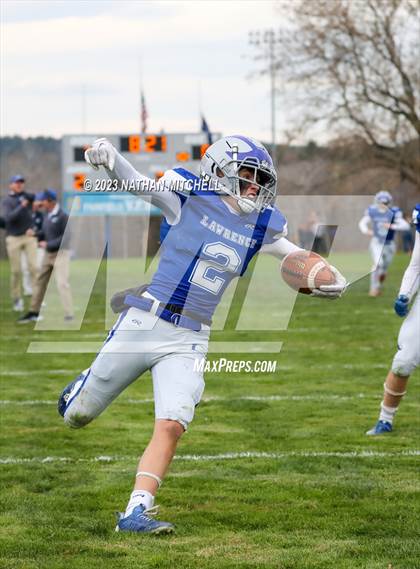 Thumbnail 3 in Lawrence vs. Gardiner photogallery.