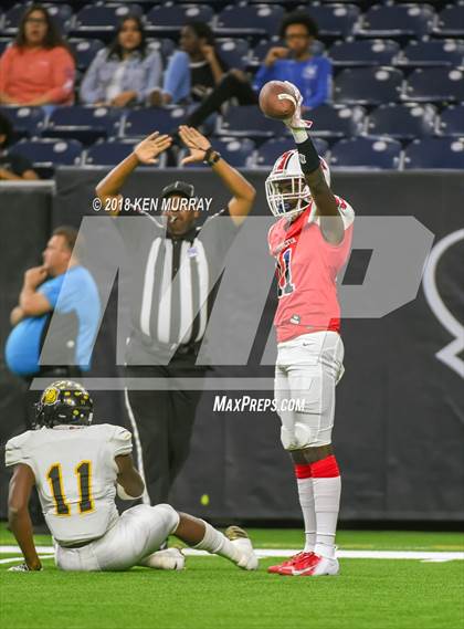Thumbnail 2 in Alief Hastings vs Atascocita (UIL 6A Area Playoff) photogallery.