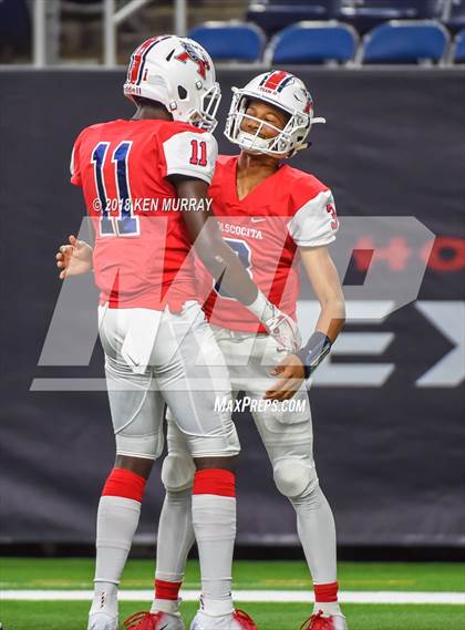 Thumbnail 2 in Alief Hastings vs Atascocita (UIL 6A Area Playoff) photogallery.