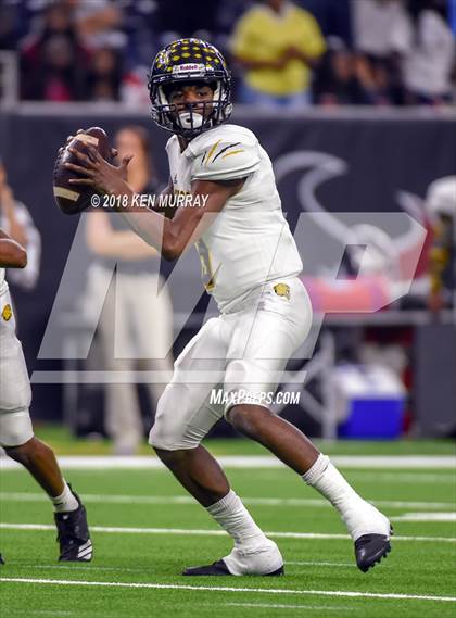 Thumbnail 1 in Alief Hastings vs Atascocita (UIL 6A Area Playoff) photogallery.