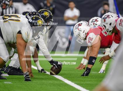 Thumbnail 3 in Alief Hastings vs Atascocita (UIL 6A Area Playoff) photogallery.
