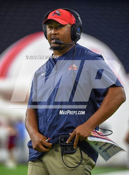 Thumbnail 2 in Alief Hastings vs Atascocita (UIL 6A Area Playoff) photogallery.