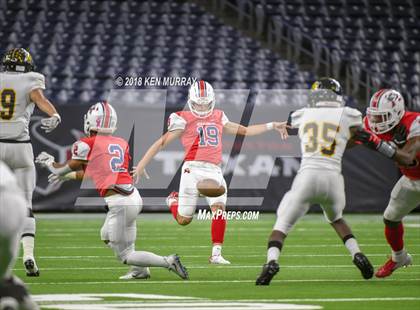 Thumbnail 1 in Alief Hastings vs Atascocita (UIL 6A Area Playoff) photogallery.