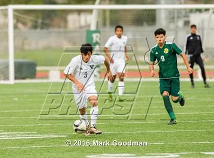 Thumbnail 2 in Mayde Creek vs Klein Forest photogallery.