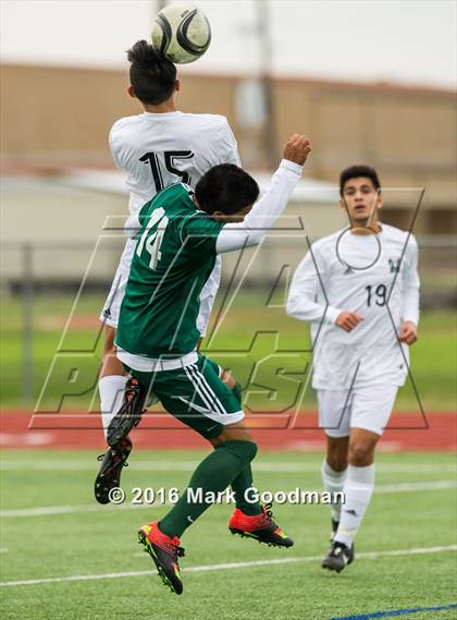 Thumbnail 3 in Mayde Creek vs Klein Forest photogallery.