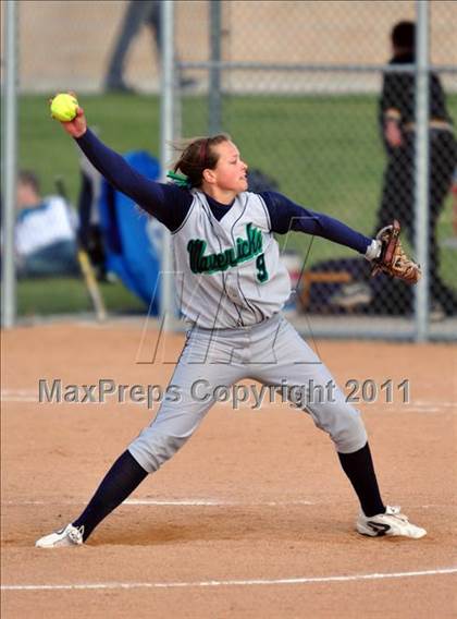Thumbnail 3 in Mountain View vs Capitol (5A District Tournament) photogallery.