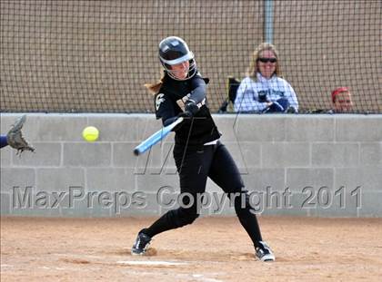 Thumbnail 2 in Mountain View vs Capitol (5A District Tournament) photogallery.