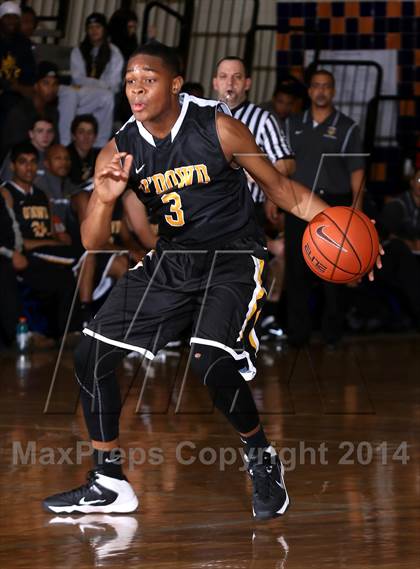 Thumbnail 2 in Bishop O'Dowd vs. El Camino Real (Tarkanian Classic) photogallery.