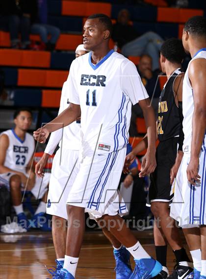 Thumbnail 2 in Bishop O'Dowd vs. El Camino Real (Tarkanian Classic) photogallery.