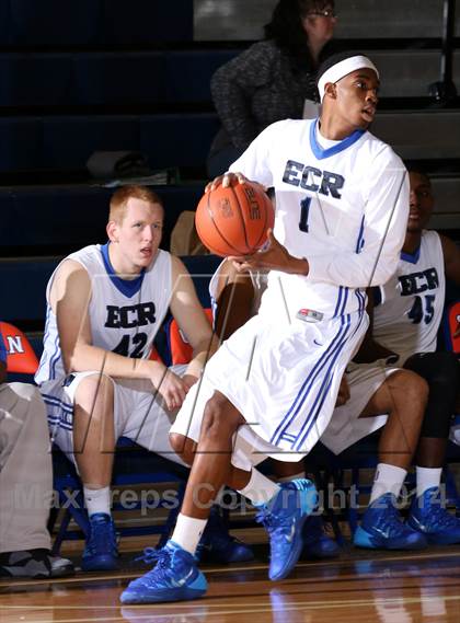 Thumbnail 2 in Bishop O'Dowd vs. El Camino Real (Tarkanian Classic) photogallery.