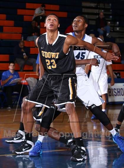 Thumbnail 1 in Bishop O'Dowd vs. El Camino Real (Tarkanian Classic) photogallery.
