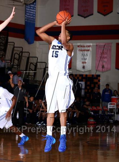 Thumbnail 2 in Bishop O'Dowd vs. El Camino Real (Tarkanian Classic) photogallery.