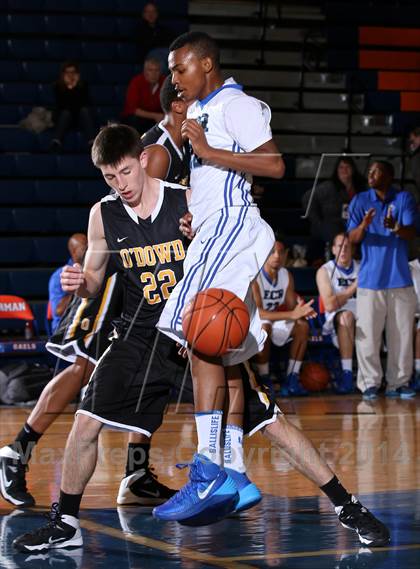 Thumbnail 2 in Bishop O'Dowd vs. El Camino Real (Tarkanian Classic) photogallery.