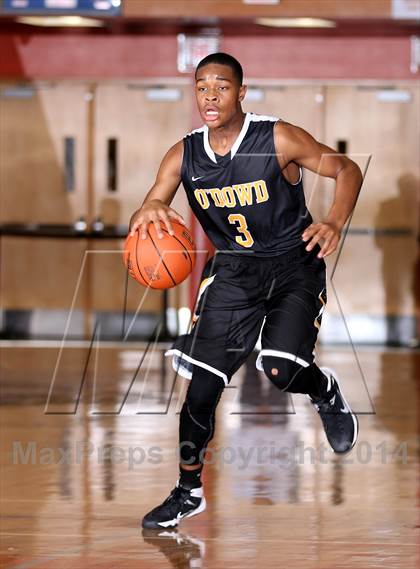 Thumbnail 3 in Bishop O'Dowd vs. El Camino Real (Tarkanian Classic) photogallery.