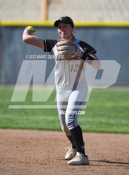 Thumbnail 2 in Canyon @ Yorba Linda photogallery.