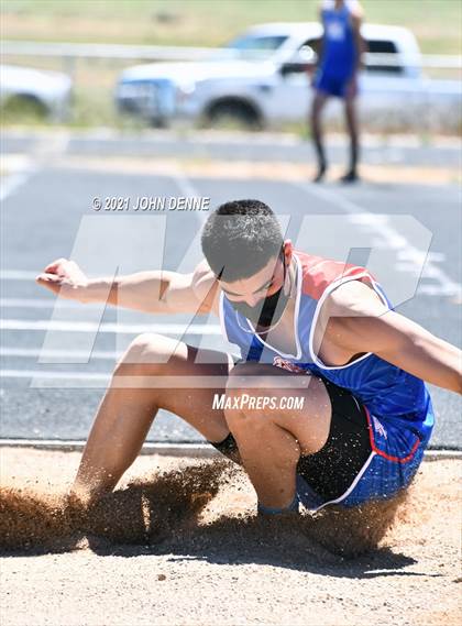 Thumbnail 1 in Northern Rio Grande Invitational photogallery.