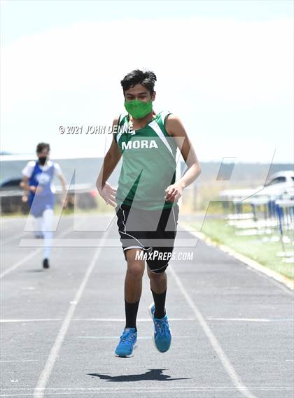 Thumbnail 2 in Northern Rio Grande Invitational photogallery.
