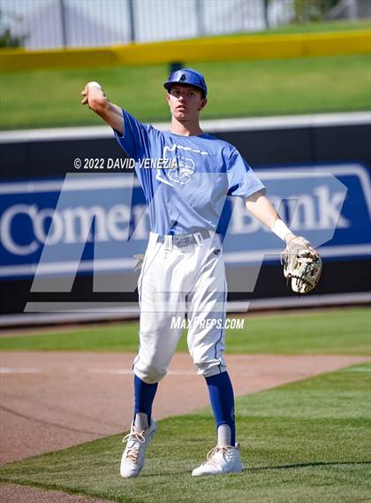 Thumbnail 1 in Perry @ Chandler (AIA 6A Semifinal) photogallery.