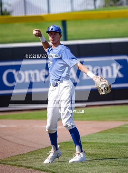 Thumbnail 3 in Perry @ Chandler (AIA 6A Semifinal) photogallery.