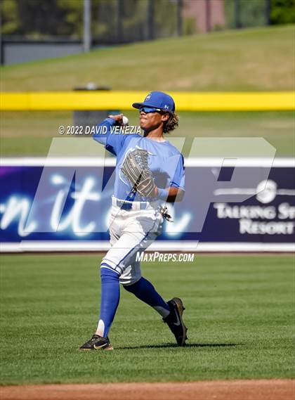 Thumbnail 2 in Perry @ Chandler (AIA 6A Semifinal) photogallery.