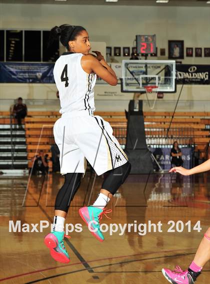 Thumbnail 1 in JSerra Catholic vs. Bishop Montgomery (CIF SS D4AA Final) photogallery.