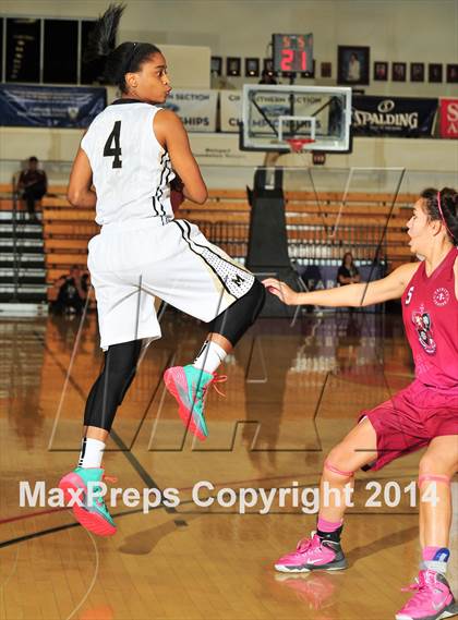 Thumbnail 2 in JSerra Catholic vs. Bishop Montgomery (CIF SS D4AA Final) photogallery.