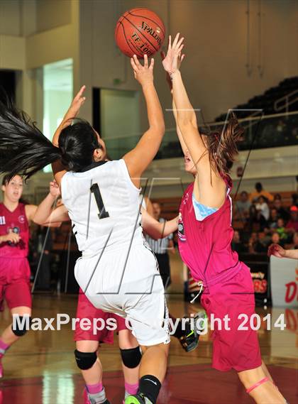 Thumbnail 3 in JSerra Catholic vs. Bishop Montgomery (CIF SS D4AA Final) photogallery.