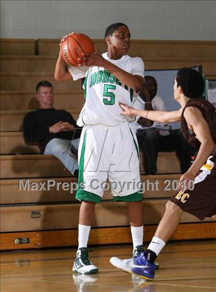 Thumbnail 1 in Dorsey vs. El Camino (Desert Heat Invitational) photogallery.