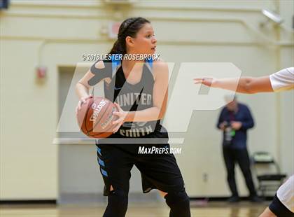 Thumbnail 1 in Judson vs. United South (UIL 6A Regional Semifinal Playoffs) photogallery.