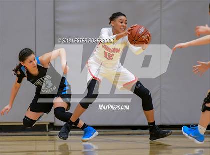 Thumbnail 1 in Judson vs. United South (UIL 6A Regional Semifinal Playoffs) photogallery.
