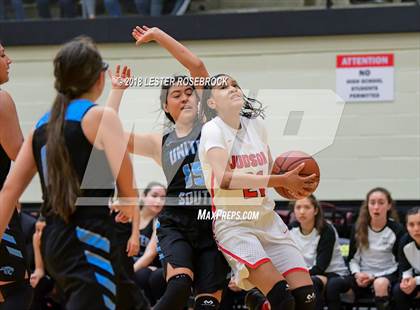 Thumbnail 3 in Judson vs. United South (UIL 6A Regional Semifinal Playoffs) photogallery.