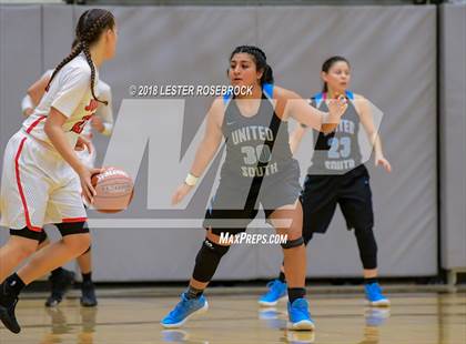 Thumbnail 2 in Judson vs. United South (UIL 6A Regional Semifinal Playoffs) photogallery.