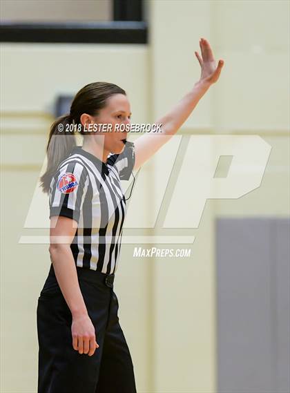 Thumbnail 3 in Judson vs. United South (UIL 6A Regional Semifinal Playoffs) photogallery.