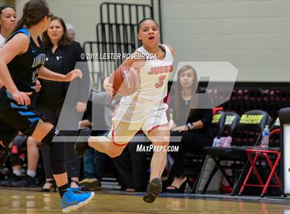 Thumbnail 1 in Judson vs. United South (UIL 6A Regional Semifinal Playoffs) photogallery.