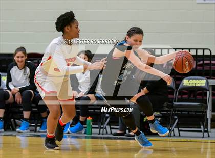Thumbnail 3 in Judson vs. United South (UIL 6A Regional Semifinal Playoffs) photogallery.