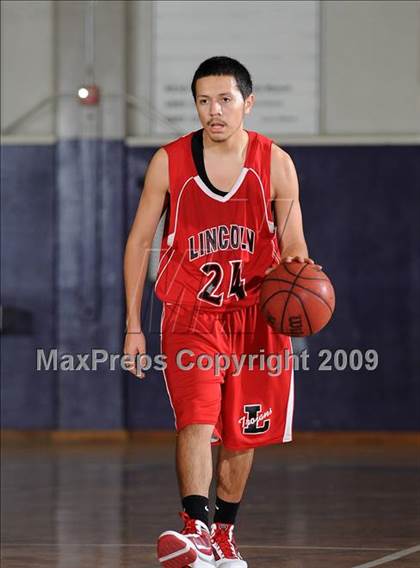 Thumbnail 2 in Lincoln vs. Clovis West (St. Hope Holiday Classic) photogallery.