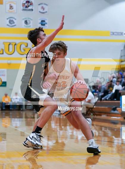 Thumbnail 3 in Speedway vs. Lebanon photogallery.