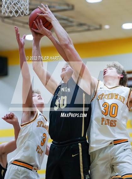 Thumbnail 2 in Speedway vs. Lebanon photogallery.