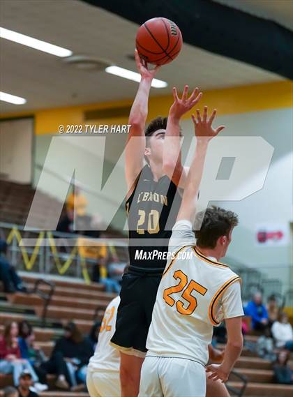 Thumbnail 2 in Speedway vs. Lebanon photogallery.