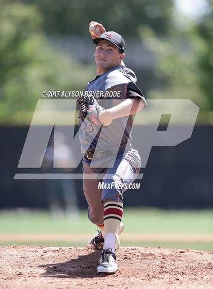 Thumbnail 3 in Chatsworth vs. JSerra Catholic (Boras Classic) photogallery.