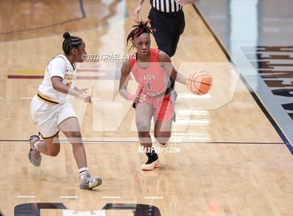 Thumbnail 3 in Fairmont vs. Red Springs (2023 Robeson County Shootout) photogallery.