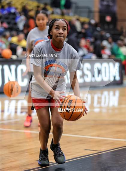 Thumbnail 1 in Fairmont vs. Red Springs (2023 Robeson County Shootout) photogallery.