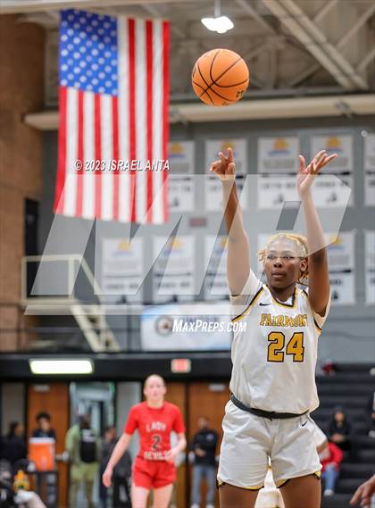 Thumbnail 2 in Fairmont vs. Red Springs (2023 Robeson County Shootout) photogallery.