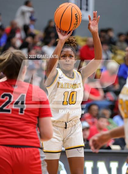 Thumbnail 1 in Fairmont vs. Red Springs (2023 Robeson County Shootout) photogallery.